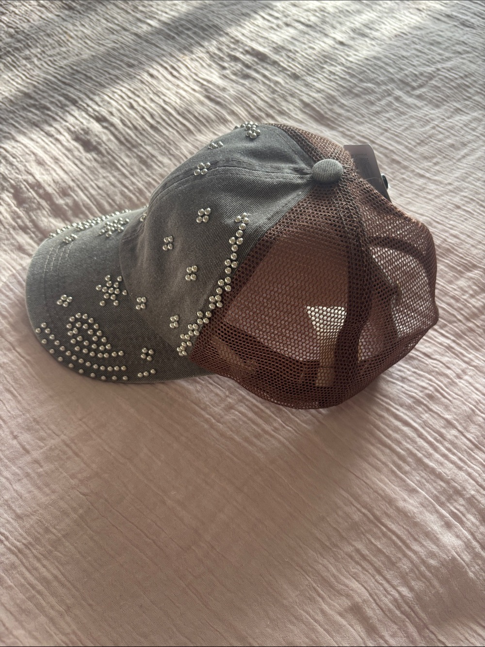 Hat - Picture 2 of 3